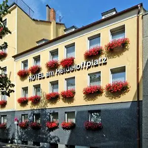 https://hotel-am-heideloffplatz.nuremberg-hotels.org